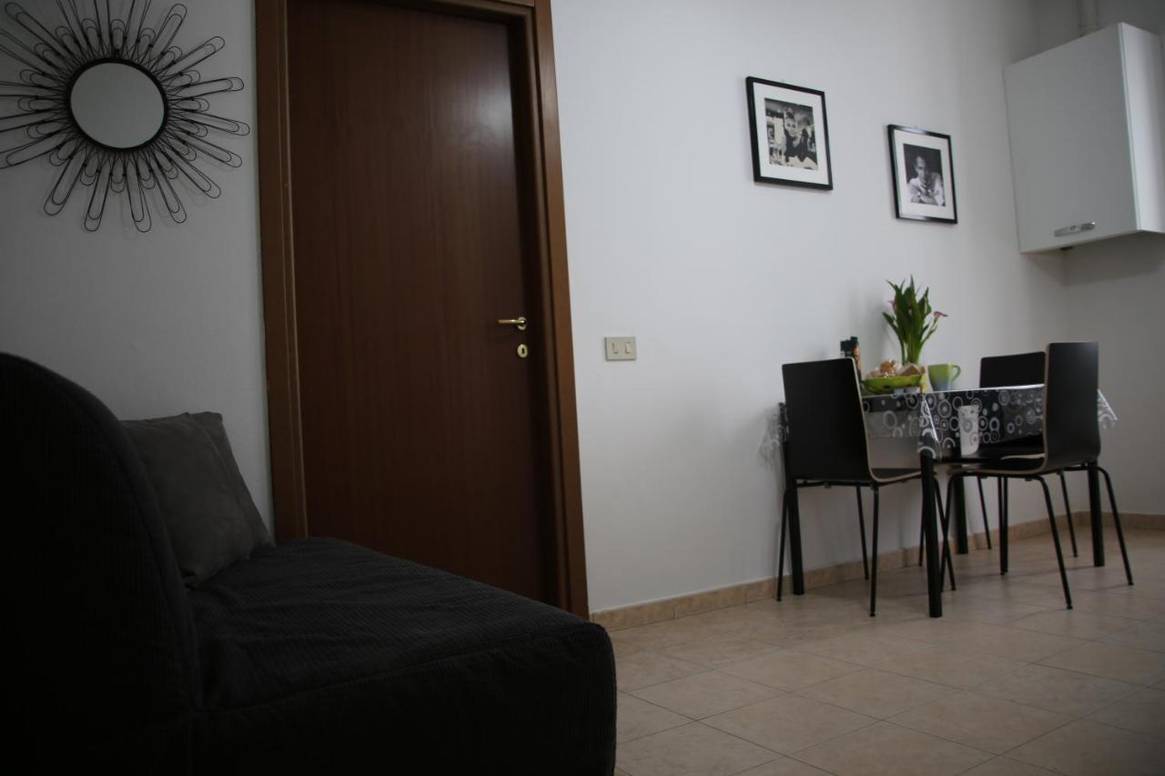 Home & Breakfast La Madonnina 013136-Cni-00001 Lurago dʼErba Bagian luar foto